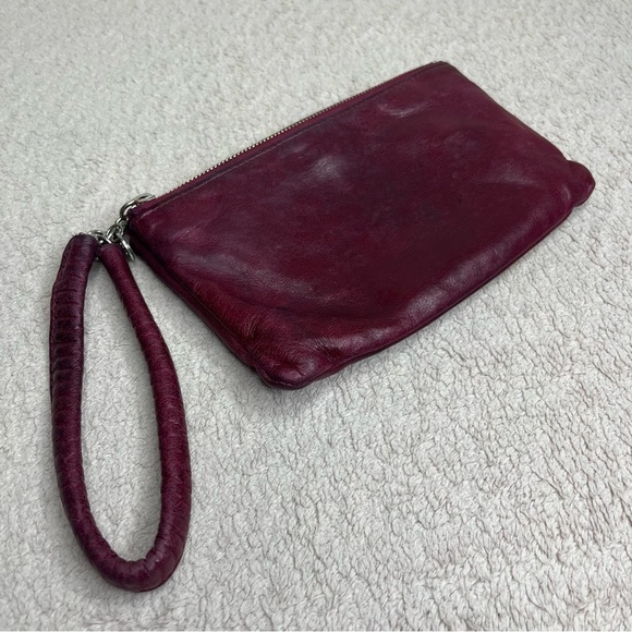 HOBO Maroon Leather Zipper Wristlet-3 Pocket-Classic-Y2K-Casual-Original-00s - Picture 1 of 13